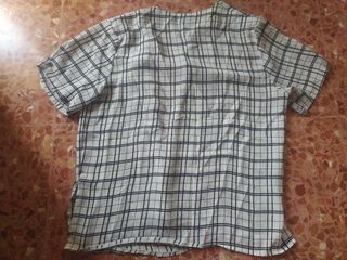 Blusa blanca y negra a cuadros