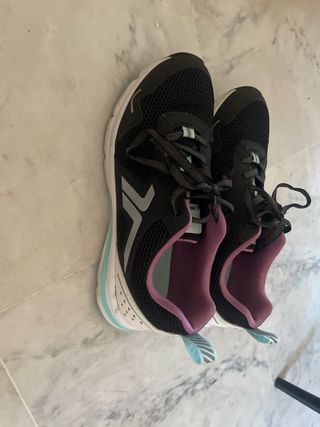 Zapatillas Tenth - Negras y Moradas