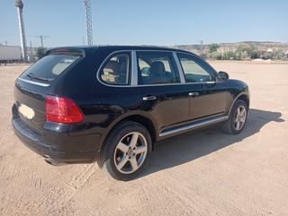 Porsche Cayenne 2006