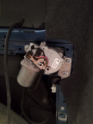 Sistema puerta corredera  automática VW