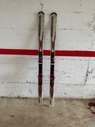 Esquís Rossignol 100 + Bastones
