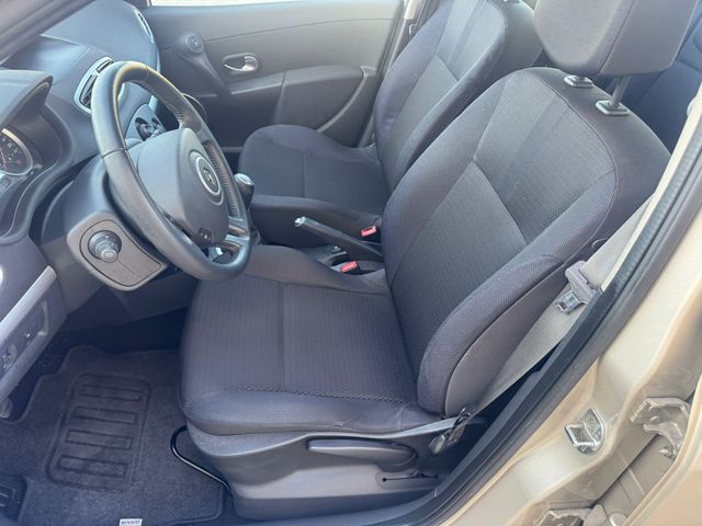 RENAULT CLIO 1.5 dCi | Económico, Revisado