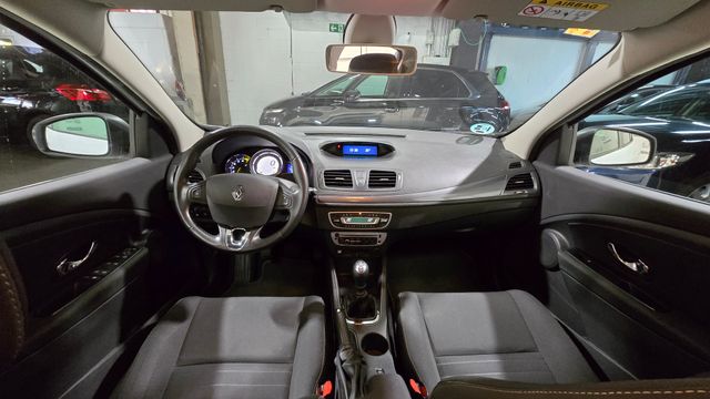 🚀🚀MEGANE LIMITED 115CV + 2015 + ETIQUETA C 💖💖