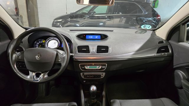 🚀🚀MEGANE LIMITED 115CV + 2015 + ETIQUETA C 💖💖