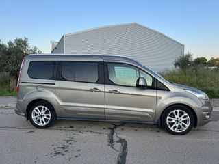 Ford Grand Tourneo Connec 2018