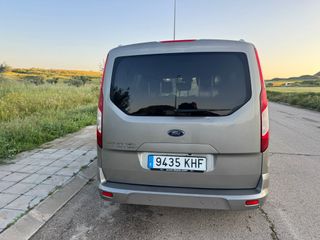 Ford Grand Tourneo Connec 2018