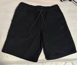 Nike Tech - Pantalón Corto Negro