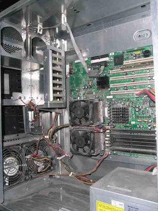 CAJA CPU GIGANTE, marca FIERY