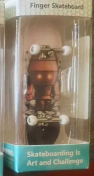 Fingerskate Robot