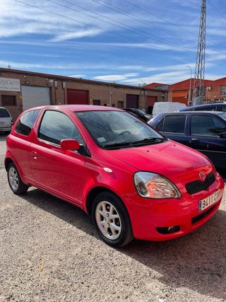 Toyota Yaris 2004