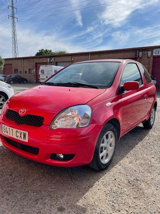 Toyota Yaris 2004