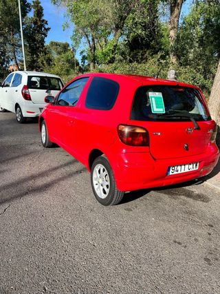 Toyota Yaris 2004