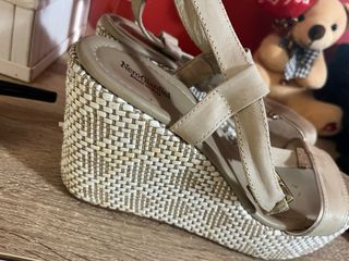 Zeppe Nero Giardini Beige