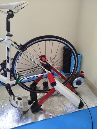 Rodillo Elite Bici - Perfecto estado