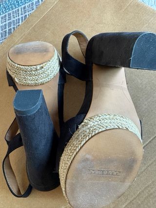 Sandalias negras Pull&Bear tacón