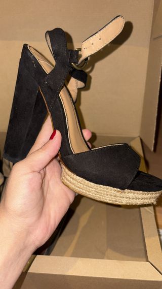 Sandalias negras Pull&Bear tacón