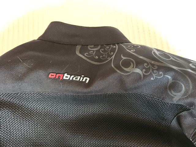 Cazadora moto Onbrain mujer