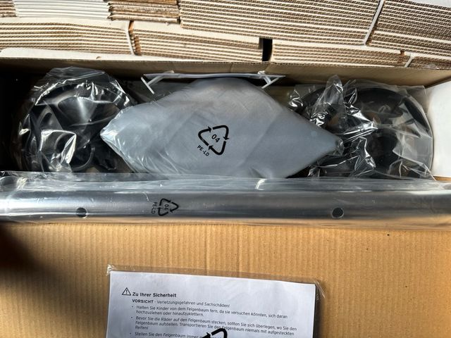 Supporto per gomme -