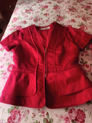 Traje rojo Purificación García - M