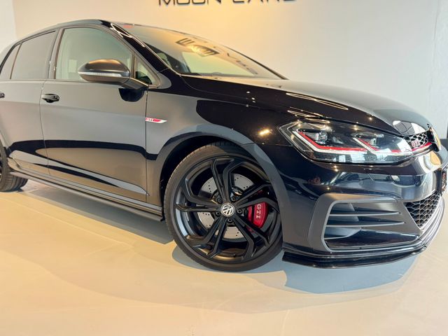 GTI TCR TECHO AKRA DCC DYNAUDIO 