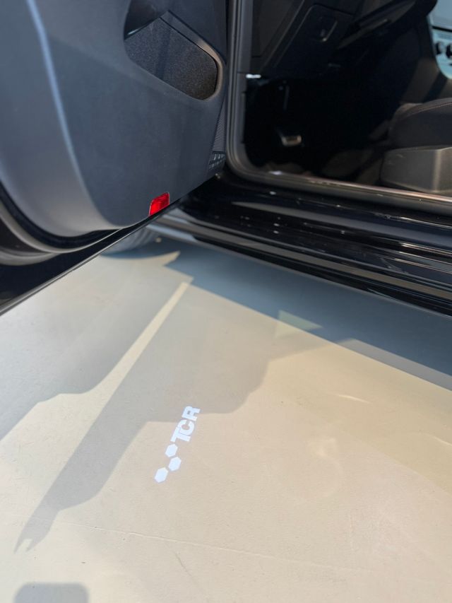 GTI TCR TECHO AKRA DCC DYNAUDIO 