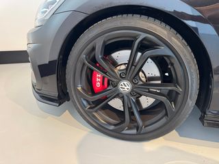 GTI TCR TECHO AKRA DCC DYNAUDIO 