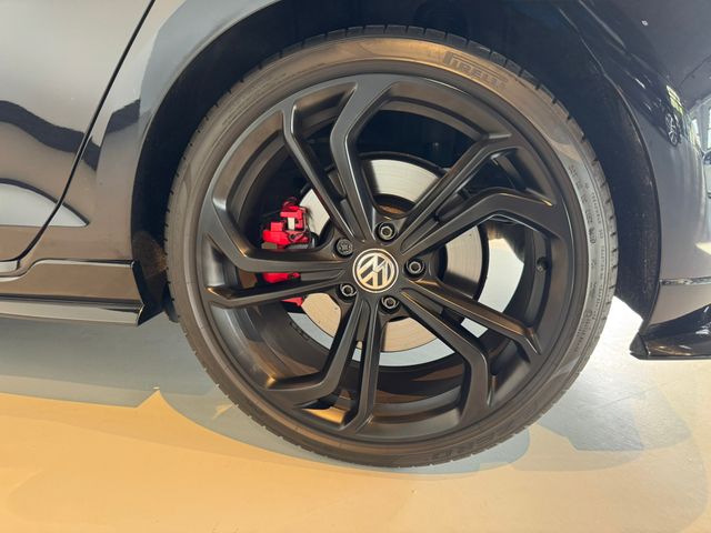 GTI TCR TECHO AKRA DCC DYNAUDIO 
