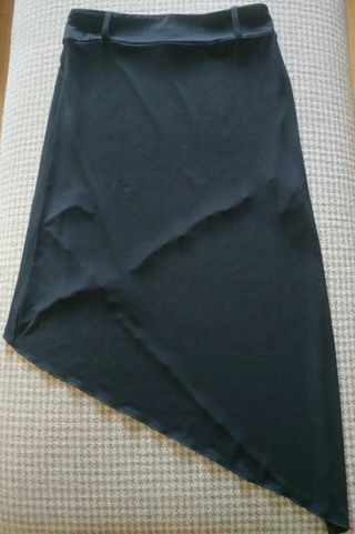 Gonna nera asimmetrica