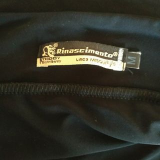 Gonna nera asimmetrica