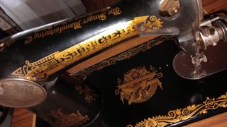 Máquina coser Singer antigua