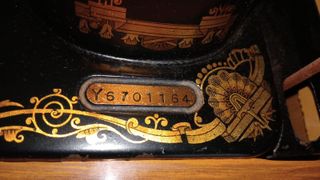 Máquina coser Singer antigua