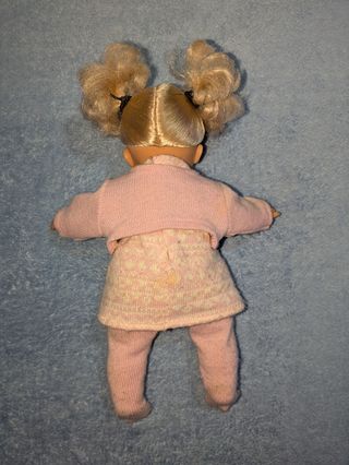 Muñeca bebé marca Llorens.