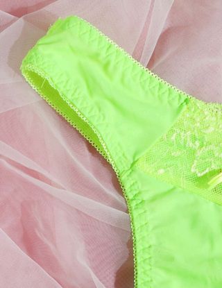 Conjunto de lencería sensual.Talla L. CON ETIQUETA