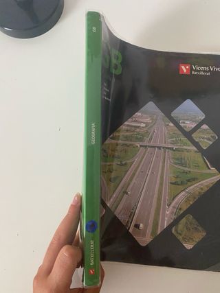 GB (GEOGRAFIA) BATXILLERAT AULA 3D (Catalan Edi...