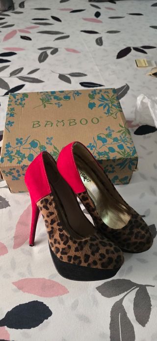 Zapatos Bamboo - Tacones leopardo
