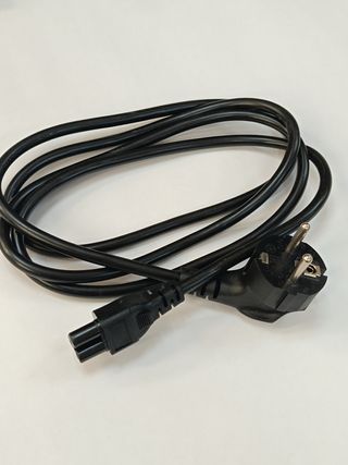 Cable alimentación AC tres pines