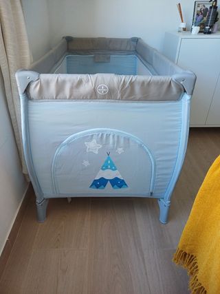Parque infantil plegable azul claro