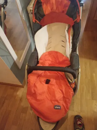 Silla paseo Chicco 3 ruedas