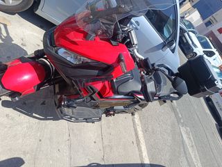 Honda XADV 750cc - Moto Scooter