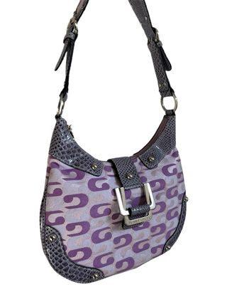 Borsa Guess vintage lilla con logo stile Y2K chic!