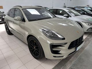 PORSCHE Macan GTS