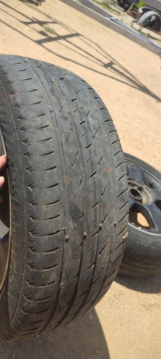 Ruedas + brazos traseros