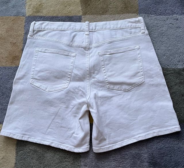 Shorts UNIQLO vaqueros blancos talla L