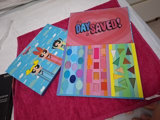 Paleta sombras Makeup Revolution Powerpuff Girls