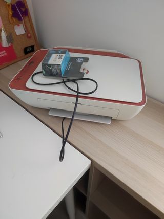 Impresora HP DeskJet 2723 - Coral/Blanco
