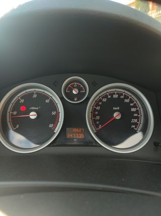 Opel Astra GTC 1.9 CDTI Sport 120 cv