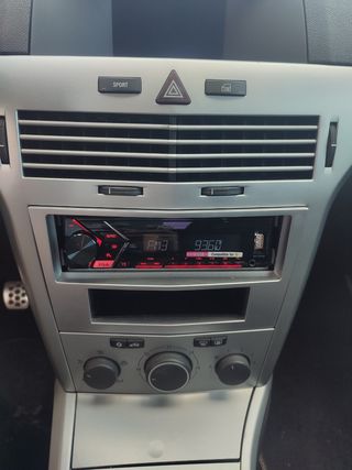 Opel Astra GTC 1.9 CDTI Sport 120 cv