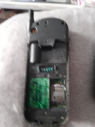 Teléfono Alcatel antiguo