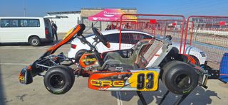 Kart CRG Rotax DD2 se encuentra en circuito Osona