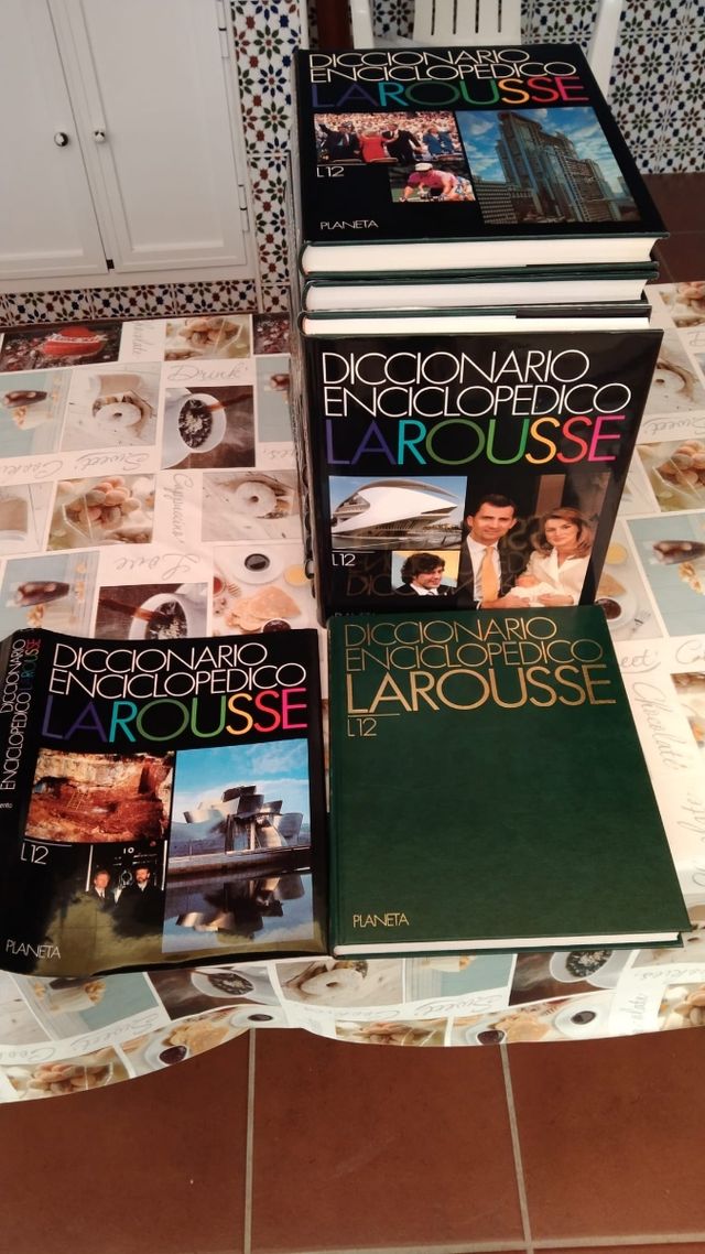 Diccionario/Enciclopedia Larousse de 15 tomos